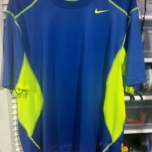 Brand New!XL Nike Pro Combat Men’s Blue & Neon Yellow Performance Shirt